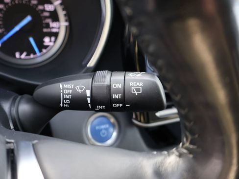 Used 2021 Toyota Highlander Limited image 41