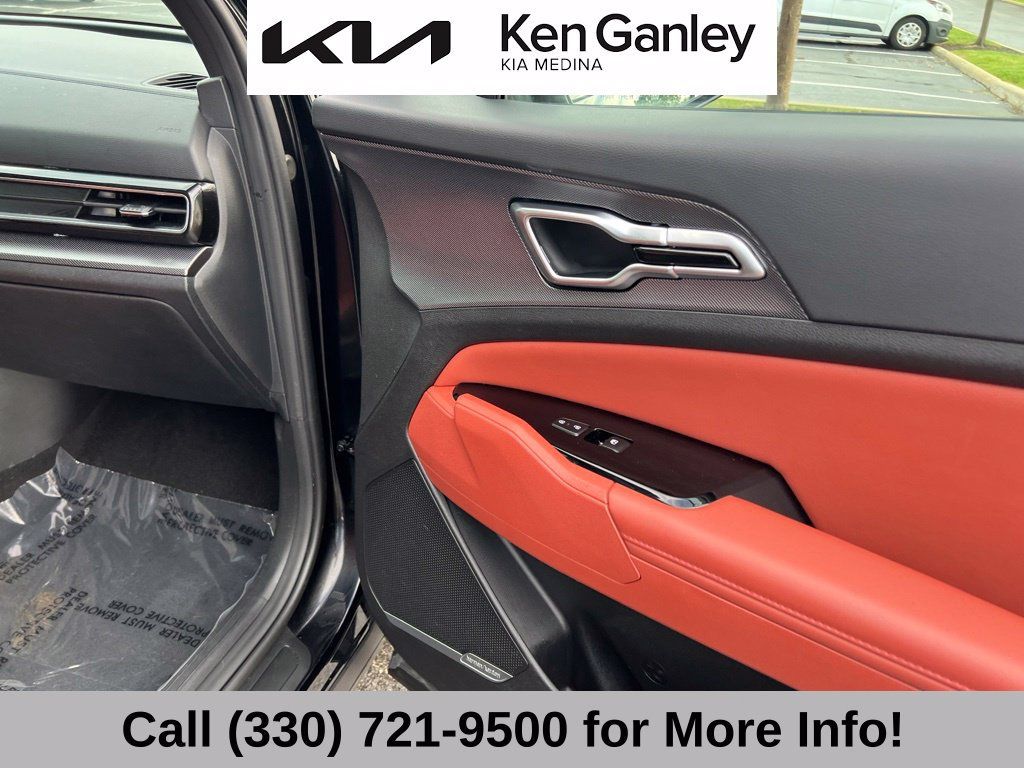 Certified 2024 Kia Sportage SX AWD/4WD image 58