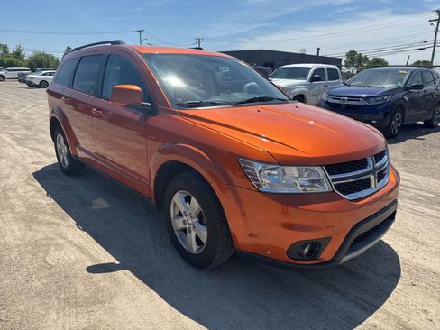 Used 2011 Dodge Journey Mainstreet FWD image 4
