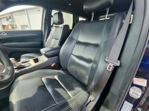 Used 2016 Jeep Grand Cherokee Limited RWD image 21