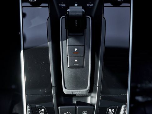 Used 2025 Porsche 911 Turbo S image 62