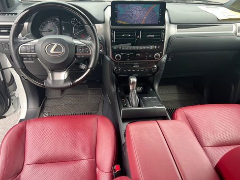 Used 2023 Lexus GX 460 Luxury w/ Sport Design Package image 22