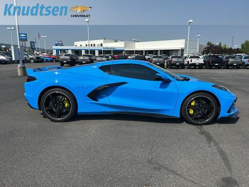 Certified 2023 Chevrolet Corvette Stingray Premium Cpe w/ Z51 Performance Package RWD image 8