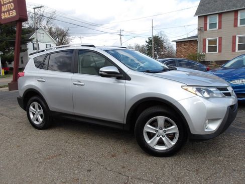 Used 2014 Toyota RAV4 XLE image 8