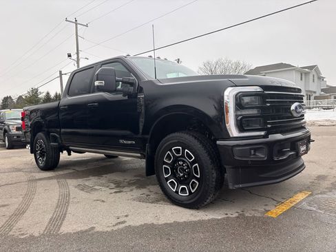 New 2026 Ford F250 Platinum image 3