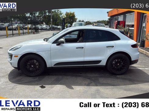 Used 2017 Porsche Macan S AWD/4WD image 4