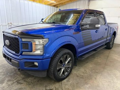 Used 2018 Ford F150 XLT w/ Equipment Group 302A Luxury AWD/4WD image 3