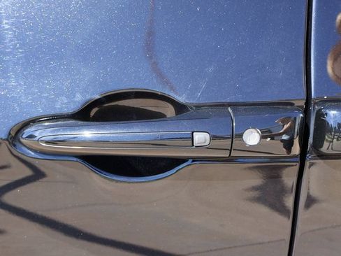 Used 2025 Chrysler Pacifica Select FWD image 22
