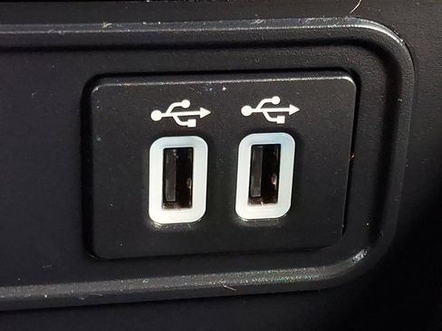 Certified 2018 Ford EcoSport S image 23