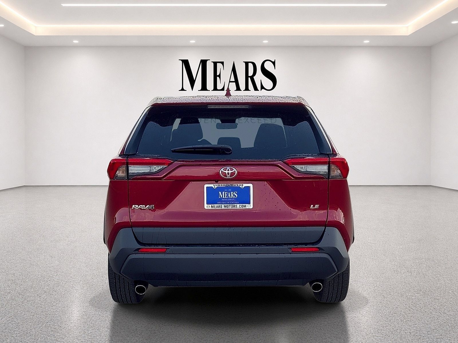 Used 2025 Toyota RAV4 LE FWD image 4