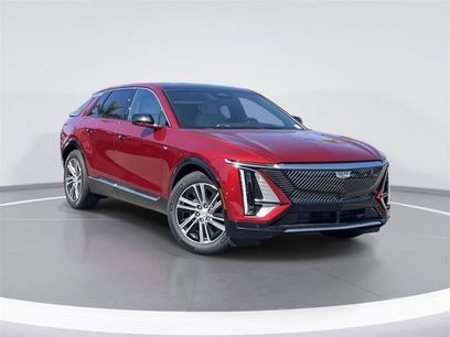 New 2025 Cadillac Lyriq Luxury