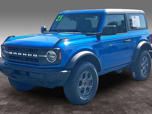 Used 2025 Ford Bronco 2-Door AWD/4WD image 24