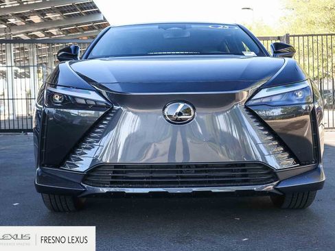 Used 2025 Lexus RZ 300e image 2