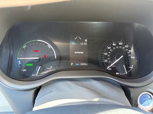 Certified 2022 Toyota Sienna XLE FWD image 16