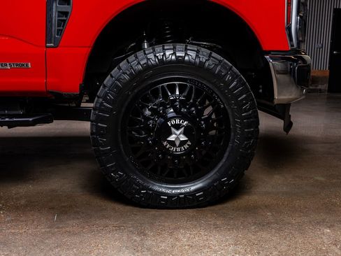 Used 2026 Ford F350 Lariat w/ Lariat Premium Package image 12