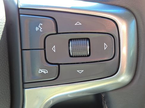 Used 2022 Chevrolet Silverado 1500 LT image 25