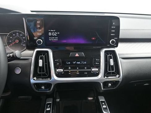 Used 2022 Kia Sorento SX FWD image 10