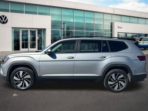 New 2026 Volkswagen Atlas SE FWD image 8