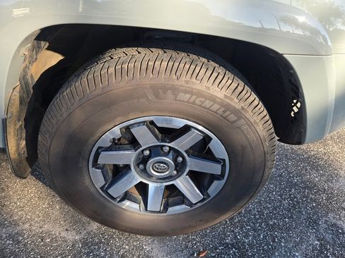 Used 2022 Toyota 4Runner TRD Off-Road image 8