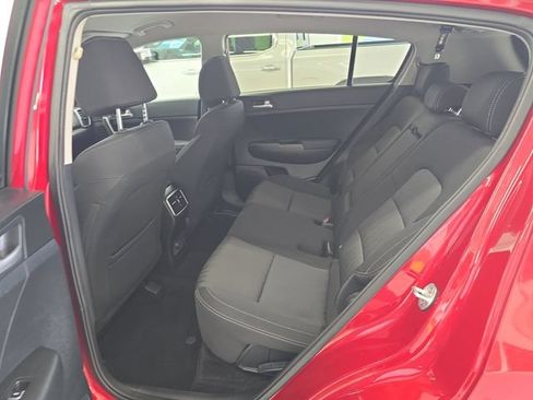 Used 2020 Kia Sportage LX AWD/4WD image 10