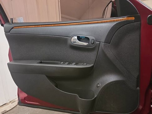 Used 2010 Chevrolet Malibu LT w/ Premium Mat Package image 21