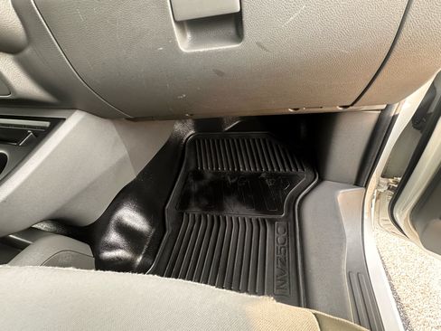 Used 2015 Nissan NV 2500 SV image 43