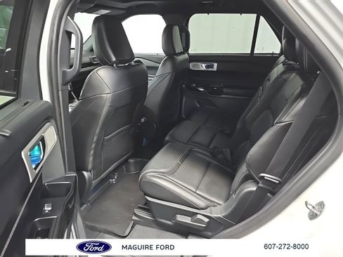 Used 2022 Ford Explorer ST w/ ST Street Pack image 34