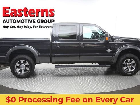 Used 2015 Ford F250 Lariat w/ Lariat Ultimate Package AWD/4WD image 46
