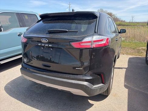 Used 2024 Ford Edge SEL w/ Convenience Package AWD/4WD image 11