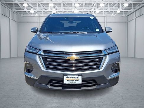 Certified 2023 Chevrolet Traverse LT FWD image 3