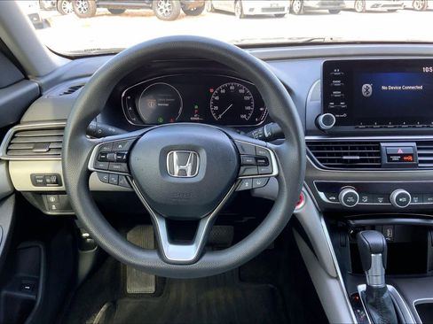 Used 2020 Honda Accord LX image 5