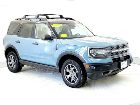 Used 2021 Ford Bronco Sport Badlands image 7