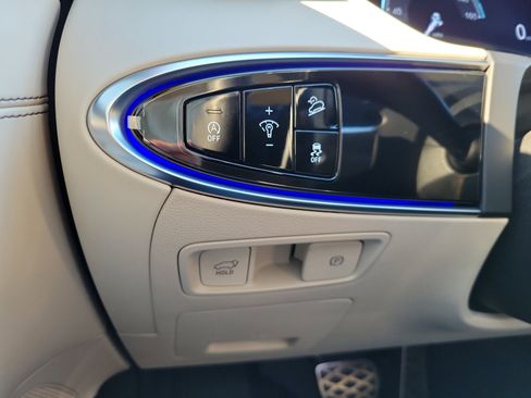 Used 2023 Genesis GV70 3.5T Sport w/ Sport Prestige Package image 33