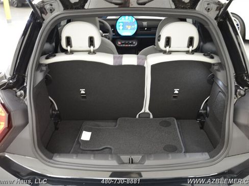 Used 2026 MINI Cooper 2-Door Hardtop FWD image 38