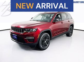 Used 2023 Jeep Grand Cherokee Limited video 1