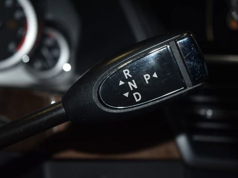 Used 2012 Mercedes-Benz E 350 4MATIC Sedan image 18