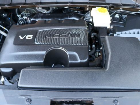 Used 2022 Nissan Pathfinder SL image 47