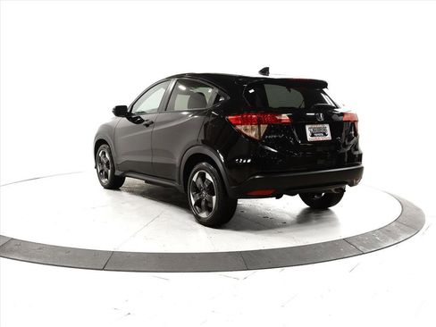 Used 2018 Honda HR-V EX image 8