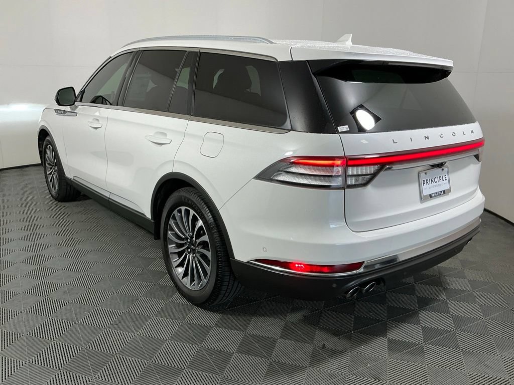 Used 2020 Lincoln Aviator Reserve w/ Equipment Group 201A RWD image 7
