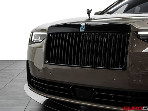 Used 2025 Rolls-Royce Ghost AWD/4WD image 13