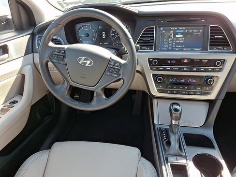 Used 2016 Hyundai Sonata Sport w/ Option Group 03 FWD image 14