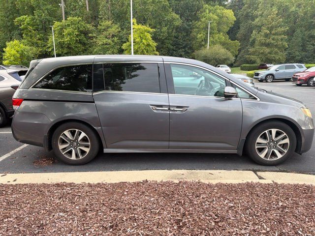 Used 2016 Honda Odyssey Touring Elite image 1