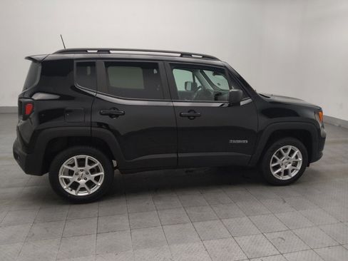 Used 2022 Jeep Renegade Latitude image 10