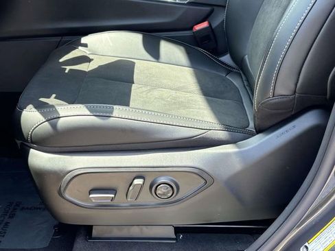 New 2026 Jeep Grand Cherokee Altitude AWD/4WD image 13