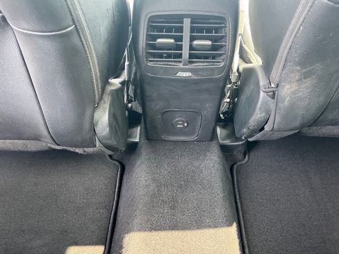 Used 2022 Ford Escape SEL w/ Equipment Group 302A image 11