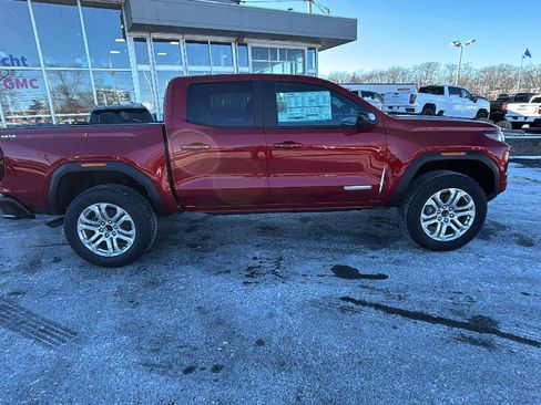 New 2026 GMC Canyon Elevation w/ Convenience Package image 8