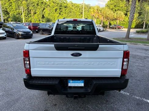 Used 2020 Ford F250 XL w/ Power Equipment Group RWD image 4