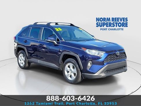 Used 2019 Toyota RAV4 XLE w/ Convenience Package image 1