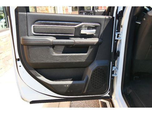 Used 2024 RAM 2500 Big Horn AWD/4WD image 16