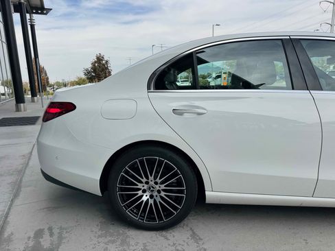 New 2025 Mercedes-Benz C 300 4MATIC Sedan image 8